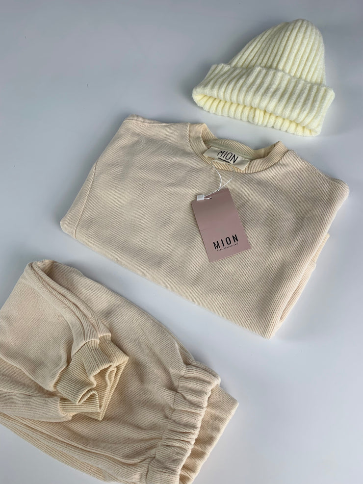 Cream Slouchy Set & Beanie - Age 2-3yrs Only
