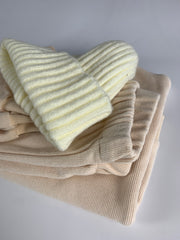 Cream Slouchy Set & Beanie - Age 2-3yrs Only