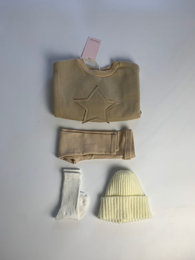 Bundle Neutral with cream beanie