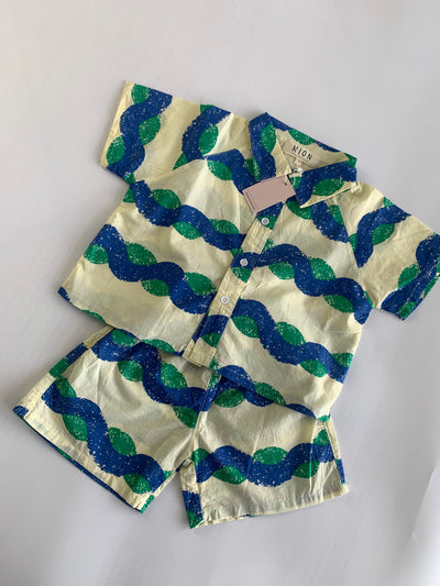 Abstract Shirt Set